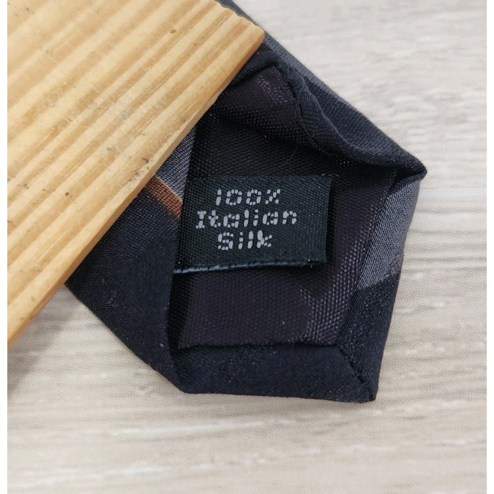 Scott Foster Abstract 100% Italian Silk Tie Black, Gray, Cream Necktie 56" x 3¾" - Picture 5 of 6